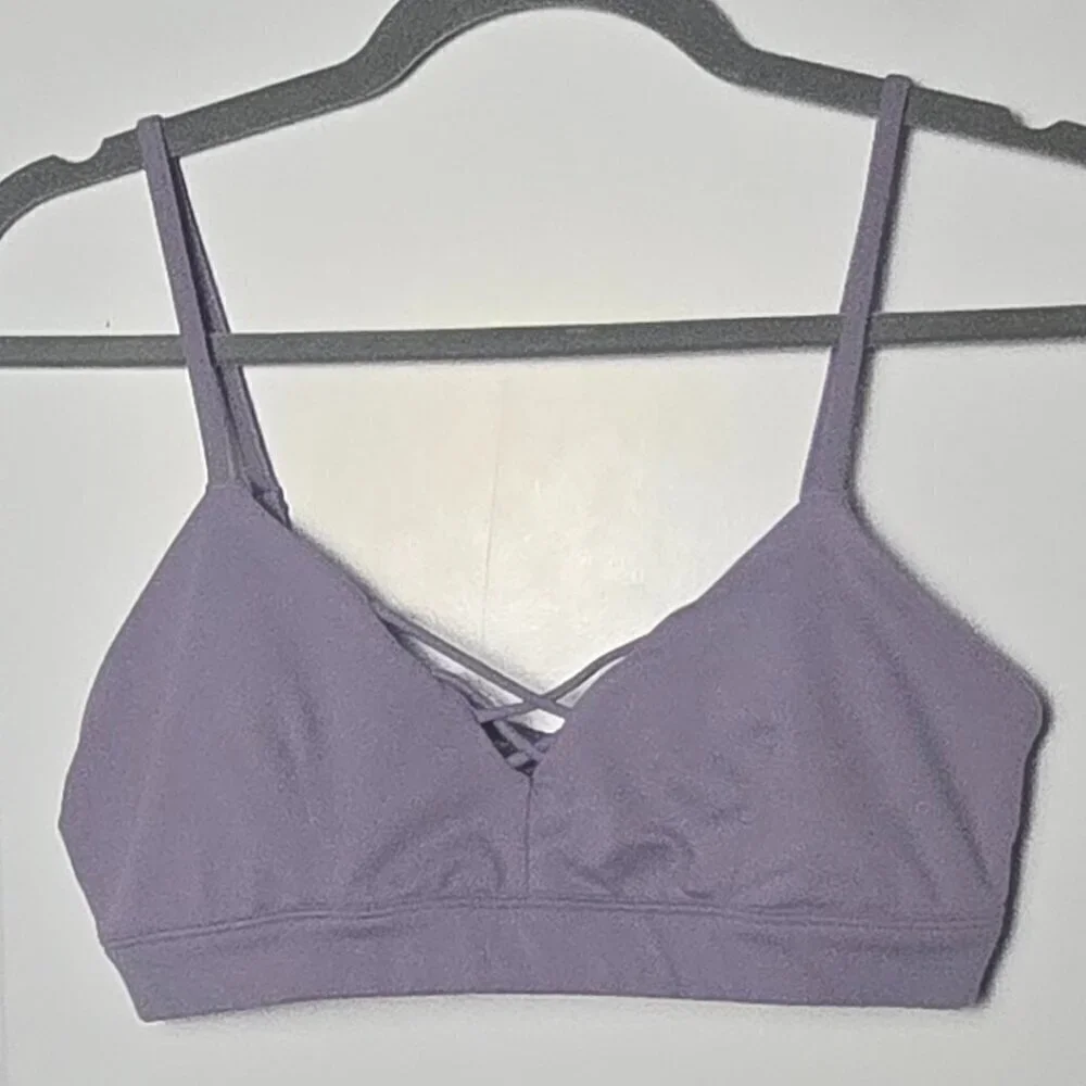 ALO Yoga Interlace Sports Bra - S Lavender